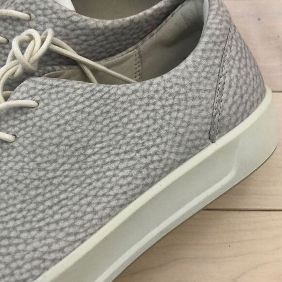 Ecco Women's Full Grain Soft 8 Sneaker Gray Size 7 - Picture 2 of 6